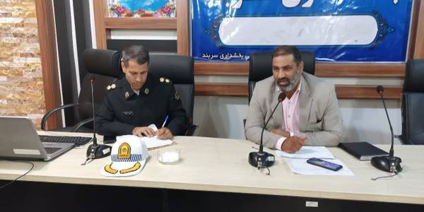 برگزاری کارگاه آموزشی با عنوان دوره های مشارکتی ویژه دهیاران بخش سربند شهرستان شازند