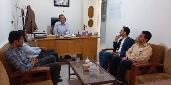 بازدید مدیر حراست و مدیر امور اداری _مالی فرمانداری از بخشداری زاویه و پیگیری مشکلات مربوطه.