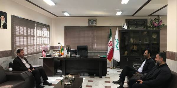 نشست با مدیرکل استاندارد.