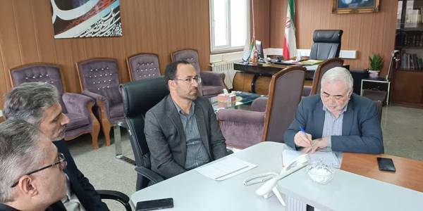 جلسه تقدیر و آسیب شناسی جشنواره عسل شهرستان برگزار شد.