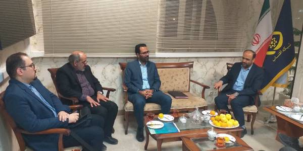 نشست با مدیرکل صدا و سیمای  استان