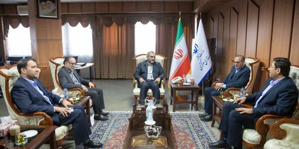 💠دیدار معاون اجرایی و مشاورین مرکز پژوهش‌‌های مجلس با استاندار مرکزی