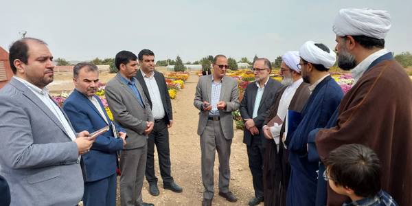 ⭕️ مراسم اختتامیه و تجلیل از برگزیدگان هشتمین جشنواره قرآنی گل های محمدی (ص) و گل های فاطمی (س) و تجلیل از حفاظ مهد قرآن محلات برگزار شد.