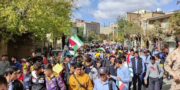 برگزاری راهپیمایی یوم الله 13 آبان