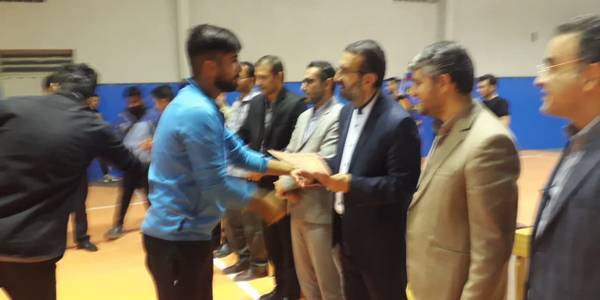 افتتاحیه سالن ورزشی دانشگاه اراک