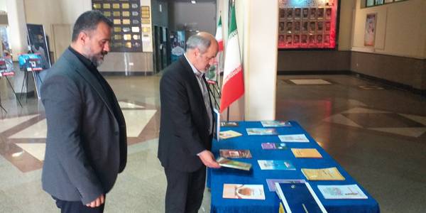 بازدید از نمایشگاه نکوداشت هفته پدافند غیرعامل