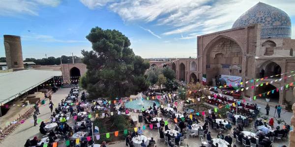 آغاز به کار جشنواره ملی انار در شهر یاقوت‌های سرخ- جشنواره ملی تولید و صادرات انار ساوه ثبت ملی شد