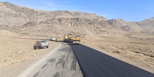 بازدید اتابکی فرماندار شهرستان از ادامه پروژه روکش محور #خرازان