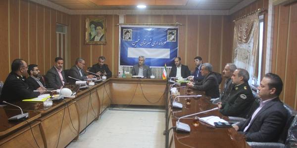 جلسه هماهنگی ساماندهی وانت بارهای سطح شهر خمین برگزار شد