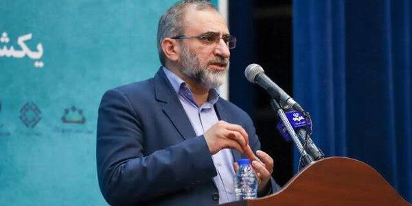 دولت سیزدهم نرخ مالیات واحدهای تولیدی را از ۲۵ درصد به ۱۸ درصد کاهش داد