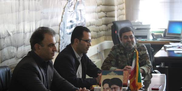 نشست با فرمانده پایگاه مقاومت بسیج صاحب الزمان (عج) استانداری .