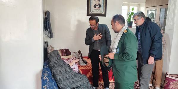 دیدار با خانواده شهدا            :