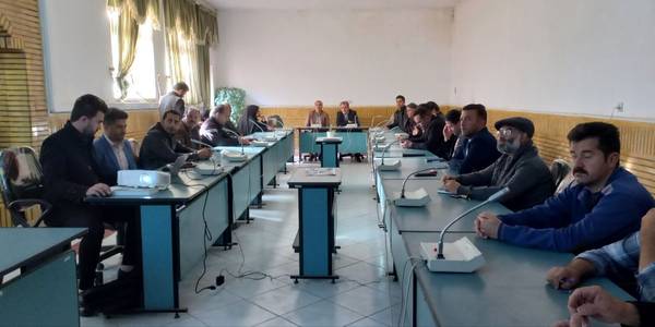 💠 برگزاری جلسه تکمیلی کارگاه آموزشی با عنوان آشنایی با سامانه ستاد ویژه دهیاران بخش زاویه و مرکزی شهرستان زرندیه