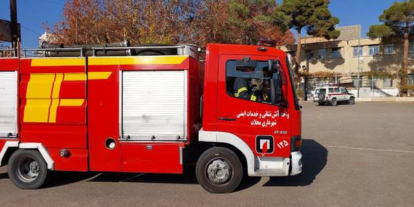 همزمان با روز ایمنی در برابر زلزله در مدارس؛ بیست و پنجمین مانور سراسری زلزله و ایمنی در محلات برگزار شد.