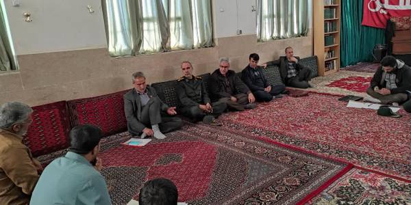 نشست بررسی مسائل و مشکلات محله شاهین خمین برگزار شد