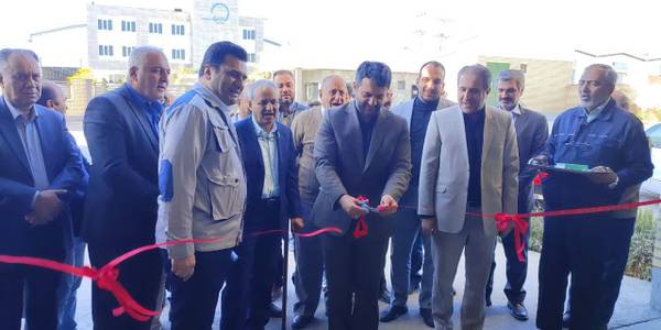 حضور عبدالملکی مشاور رئیس جمهور و دبیر شورای عالی مناطق آزاد تجاری - صنعتی و ویژه اقتصادی در شهر صنعتی کاوه