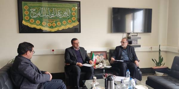 دیدار رییس جهاد دانشگاهی اراک با دکتر سید مجتبی آل یاسین معاون توسعه مدیریت و منابع استانداری