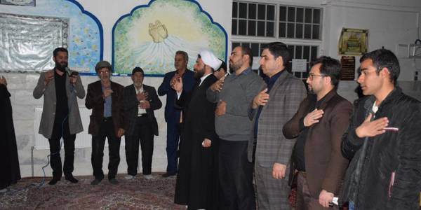 مراسم شبی با شهدا در نمازخانه مدرسه تیموری شهر نیم ور