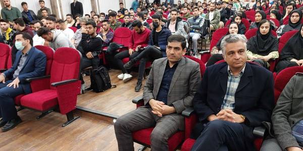 مراسم گرامیداشت روز دانشجو در مرکز آموزش عالی محلات برگزار شد.