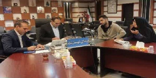 برگزاری ملاقات مردمی در فرمانداری شهرستان شازند