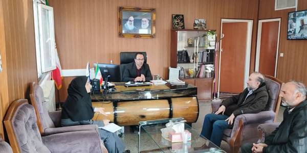 نشست رئیس ثبت احوال شهرستان با فرماندار