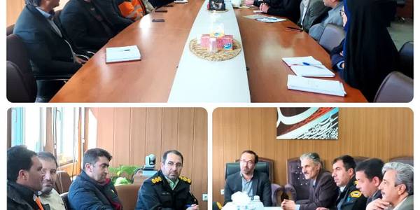 جلسه شورای ترافیک شهرستان تفرش به ریاست دکتر اتابکی فرماندار تفرش و با حضور سرهنگ فراهانی فرمانده نیروی انتظامی، نوروزی معاون راهداری اداره کل راهداری و حمل و نقل جاده‌ای استان مرکزی، شیخی رئیس اداره نگهداری ایمنی و حریم و شمسی رییس اداره راهداری و حمل و نقل جاده‌ای شهرستان تفرش و جمعی از مسئولین و مدیران دستگاه‌های اجرایی و انتظامی آن شهرستان تفرش در دفتر فرمانداری برگزار شد.