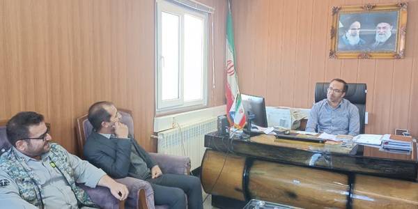 دیدار رئیس اداره حفاظت از محیط زیست شهرستان با فرماندار