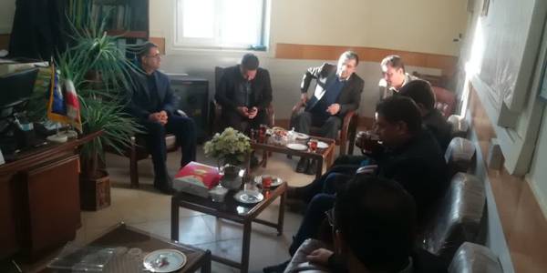 دیدار فرماندار با رئیس و کارکنان اداره ثبت احوال شهرستان