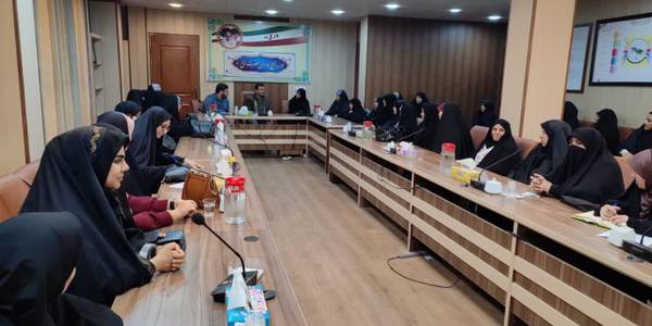 جلسه هیئت اندیشه ورز با موضوع عفاف و حجاب