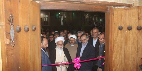 گذر فرهنگ ، هنر و صنایع دستی خمین افتتاح شد