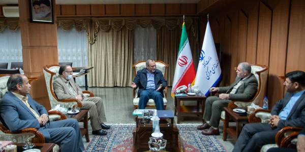 دیدار مدیرعامل شرکت ملی پست با استاندار مرکزی