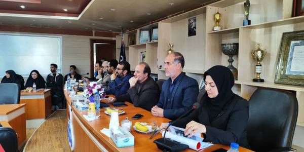 مراسم تجلیل از مدیران دستگاه‌های نفتی و غیر نفتی.