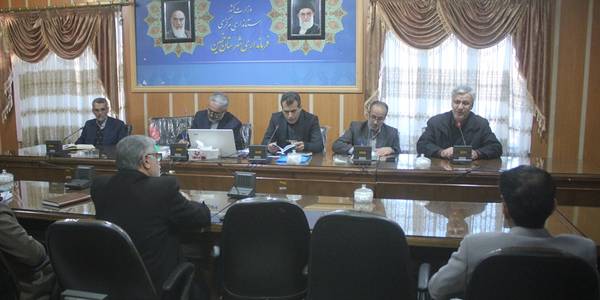 دوره آموزشی انتخابات ویژه اعضای هیات اجرایی و نظارت بر انتخابات شهرستان خمین برگزار شد