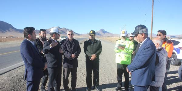 فرماندار و فرمانده پلیس راه استان از محورهای مواصلاتی شهرستان خمین بازدید کردند
