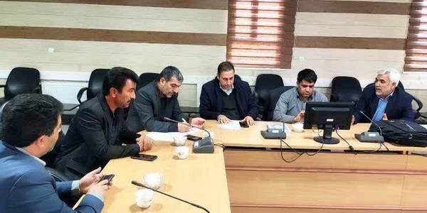 نشست فرماندار با اعضای شورای اسلامی شهرستان