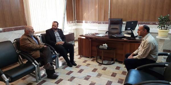 دیدار بخشدار مرکزی محلات ، رییس شورای روستای ور سفلی ،  رییس آب و فاضلاب شهرستان محلات و رییس کمیته امداد امام خمینی (ره ) شهرستان ،  معاون سیاسی امنیتی و اجتماعی فرمانداری شهرستان محلات