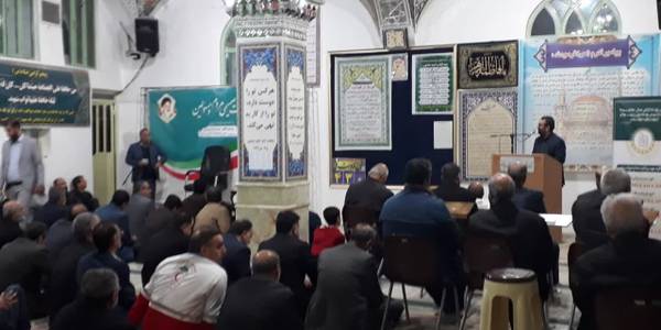تشکیل میز خدمت در امامزاده ی در اراک
