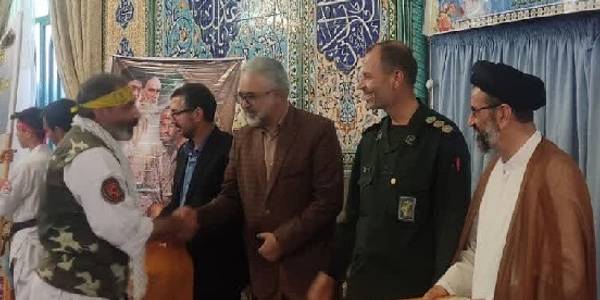 تجلیل از ورزشکاران بسیجی