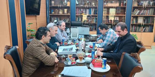 با حضور علیرضا حسنی،    سرپرست اداره کل امور اداری و مالی