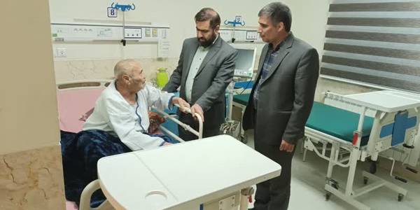 عیادت و دلجویی از ایثارگران