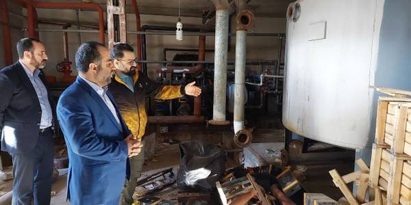 بررسی میدانی سرپرست فرمانداری شهرستان محلات از وضعیت مجموعه استخر سرپوشیده