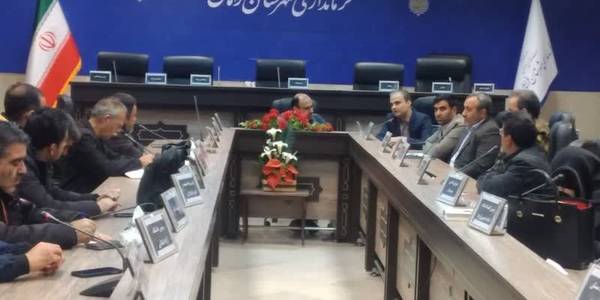 برگزاری همایش دهیاران بخش مرکزی شهرستان فراهان