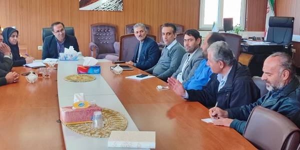 نشست با اصحاب رسانه