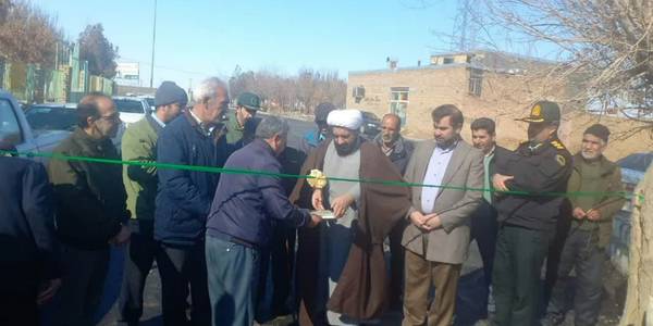 به مناسبت گرامیداشت دهه مبارک فجر آئین بهره برداری از اجرای زیرسازی و آسفالت معابر روستای آهنگران