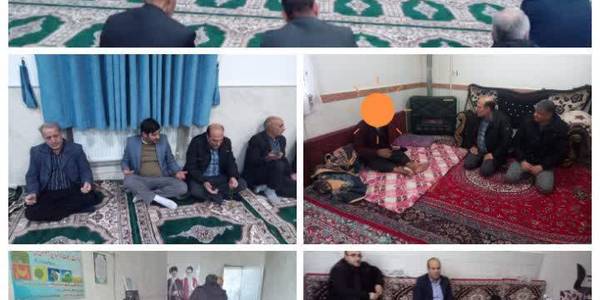 همزمان با سومین روز دهه مبارک فجر  میز خدمت باحضور رئیس و همکاران کمیته امداد امام خمینی ( ره) شهرستان فراهان