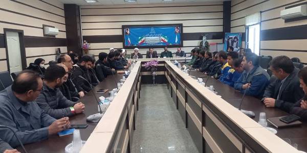 نشست  فرماندار با بسیج اقشار و هیات های اندیشه ورز با موضوع انتخابات