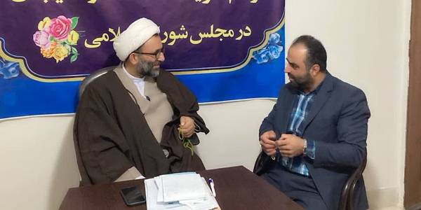 دیدار سرپرست فرمانداری شهرستان محلات با نماینده مردم شهرستان های محلات و دلیجان در مجلس شورای اسلامی