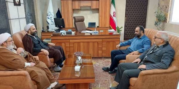 دیدار مدیر نمایندگی شورای سیاستگذاری ائمه جمعه استان مرکزی  با سرپرست فرمانداری شهرستان محلات