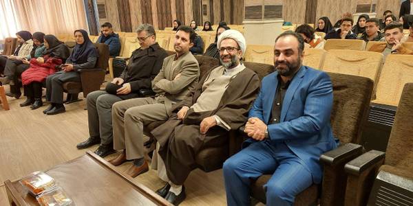 با شروع به کار مجتمع آموزش عالی سلامت ، نهالی غرس شده و در آینده شاهد خواهیم بود که تبدیل به درخت تنومندی خواهد شد و به بار خواهد نشست.