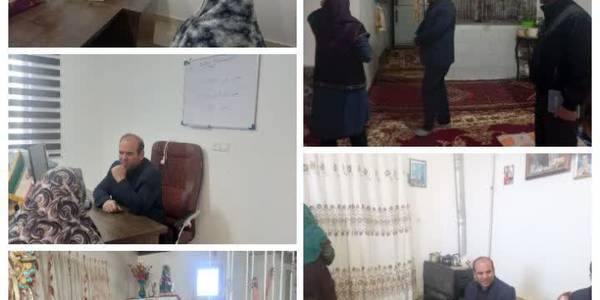 همزمان با ششمین روز دهه مبارک فجر میز خدمت باحضور رئیس و همکاران کمیته امداد امام خمینی (ره) شهرستان فراهان